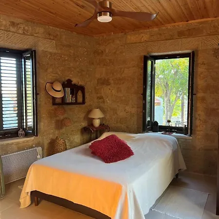 Casa de Férias Cosy Piano Village In *