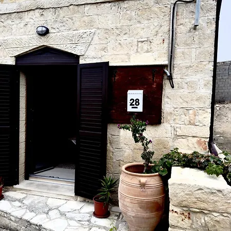 Cosy Piano Village In