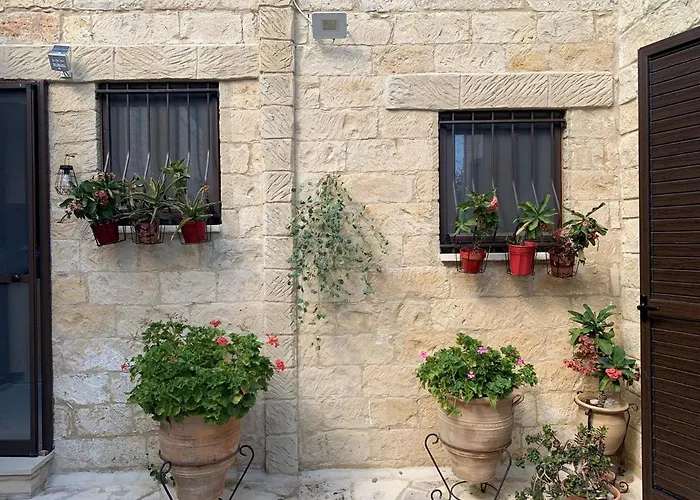 Cosy Piano Village In * Pachna